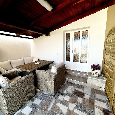 Little Home Banjol Exterior foto