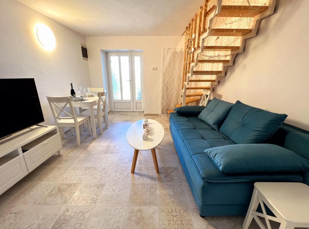 Little Home Banjol Exterior foto
